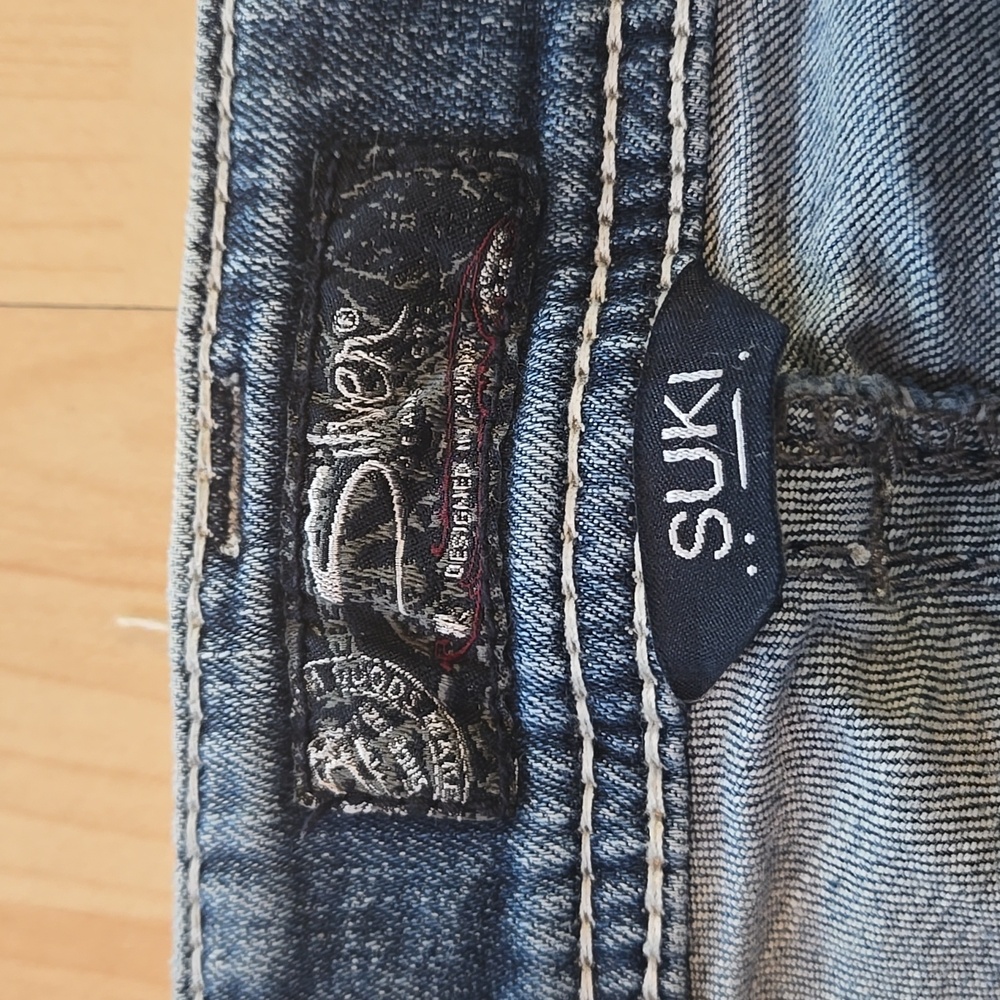 Silver jeans capris 🔥🔥Suki Mid Capri Super Stretch W30 L23 - Picture 12 of 15